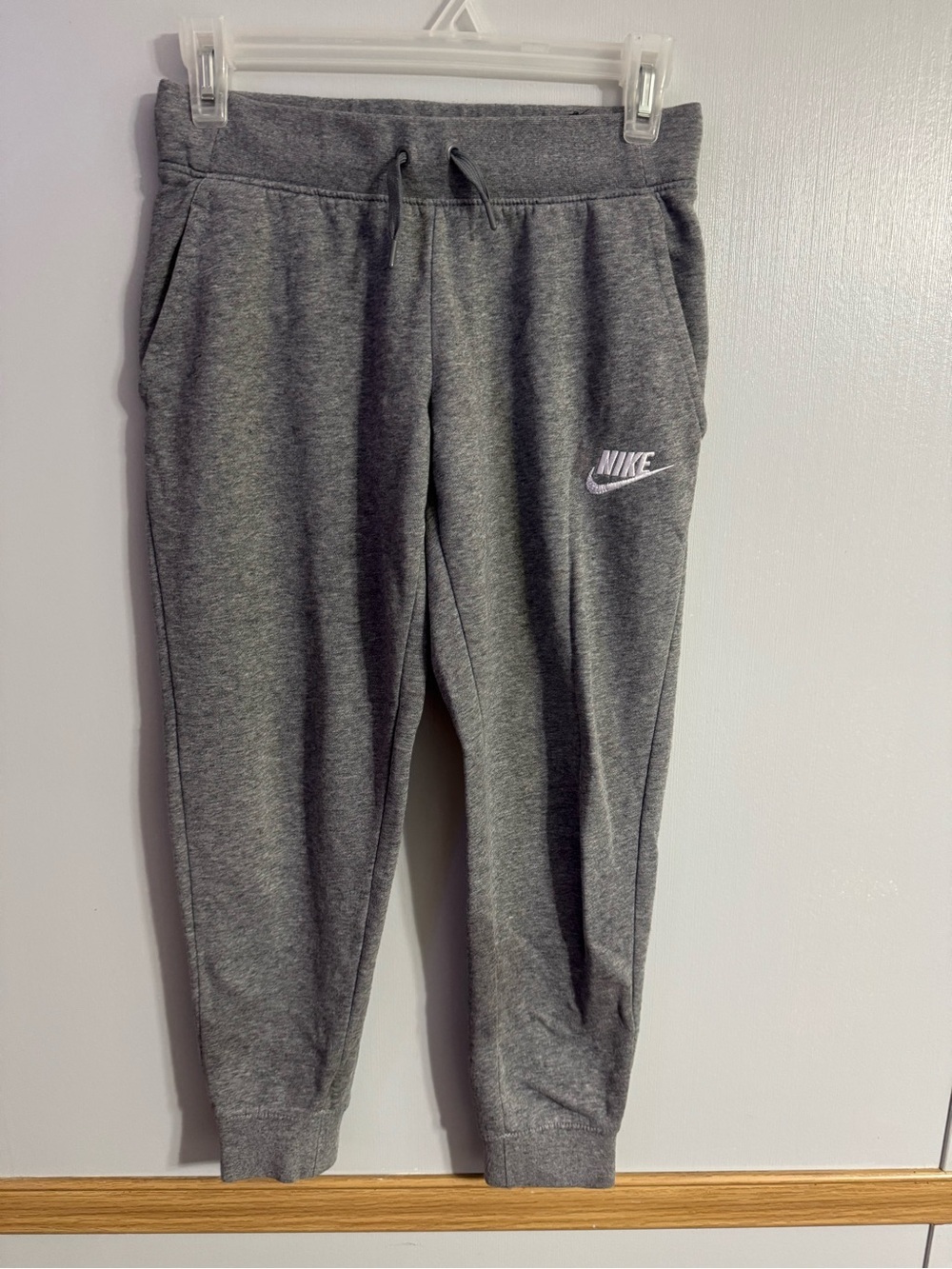 Nike Unisex Youth Heather Gray Jogger Pants Size Medium